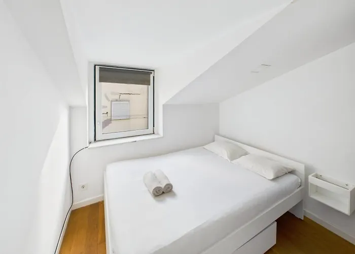 Cozy 1br In Estrela | By Airnest Lisbon