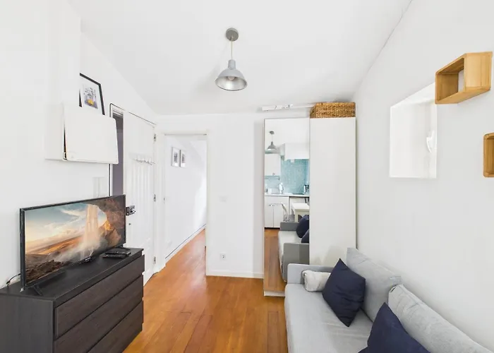 Apartment Cozy 1br In Estrela | By Airnest *